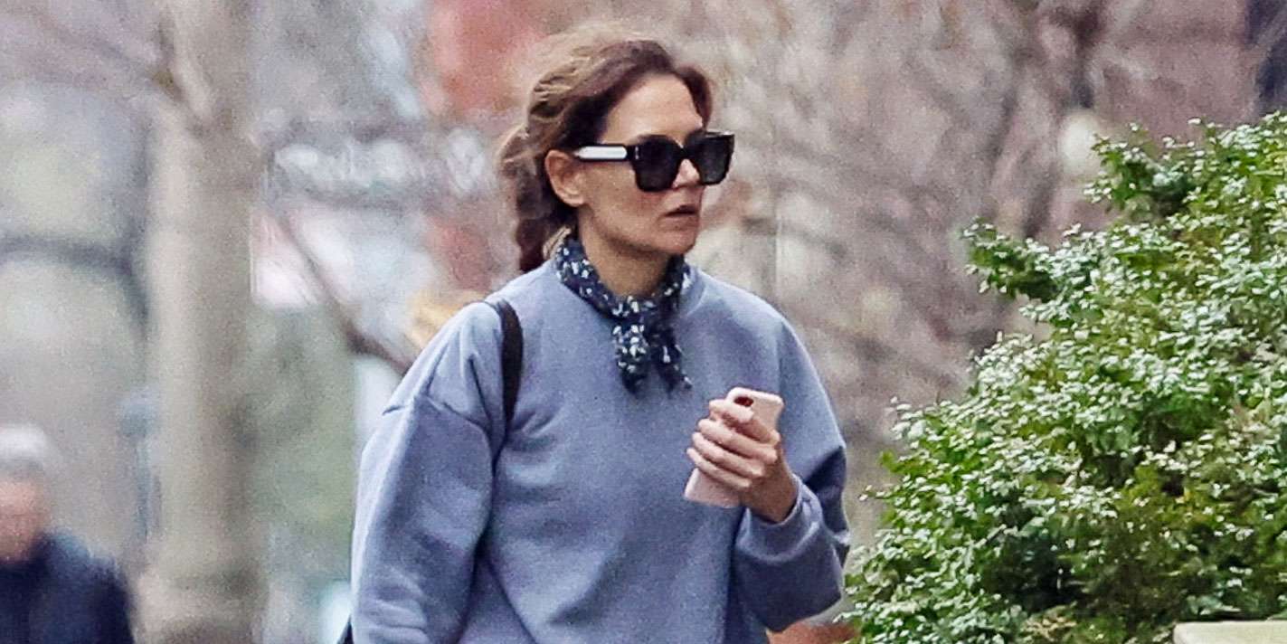 凱蒂·霍爾姆斯（Katie Holmes）穿著兩極分化的牛仔布趨勢，名人無法獲得足夠的