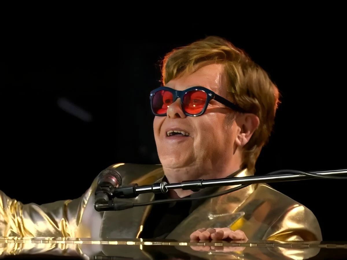 埃爾頓·約翰（Elton John）提供有關視力問題的最新信息：“這不會擊敗我”