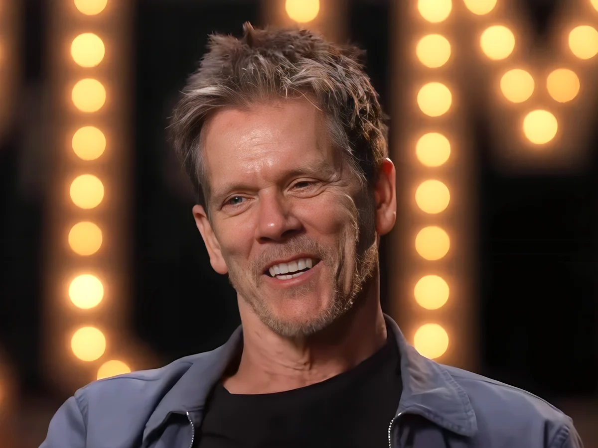 當凱文·培根（Kevin Bacon）以高中生的身份臥底時：“可怕的一天”