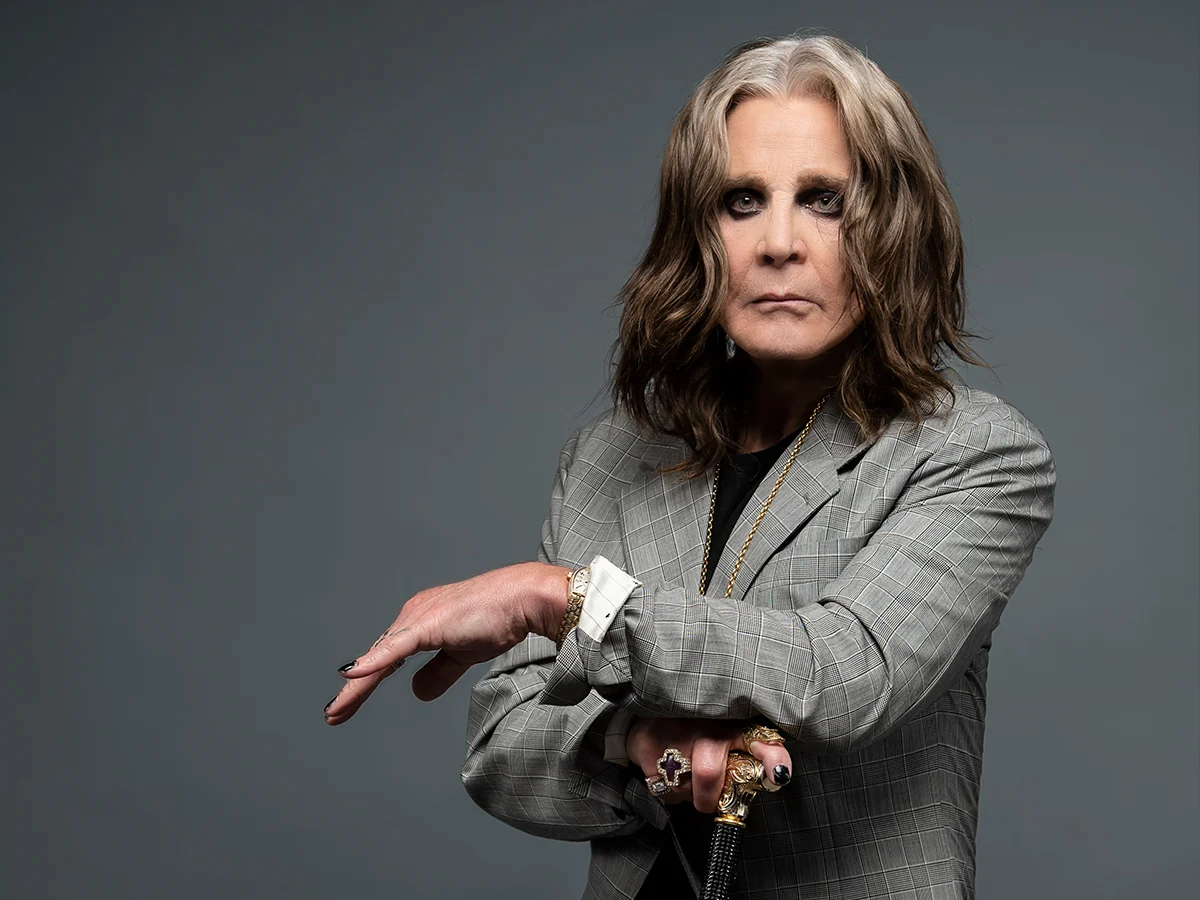 新的Ozzy Osbourne紀錄片專注於音樂家的健康問題