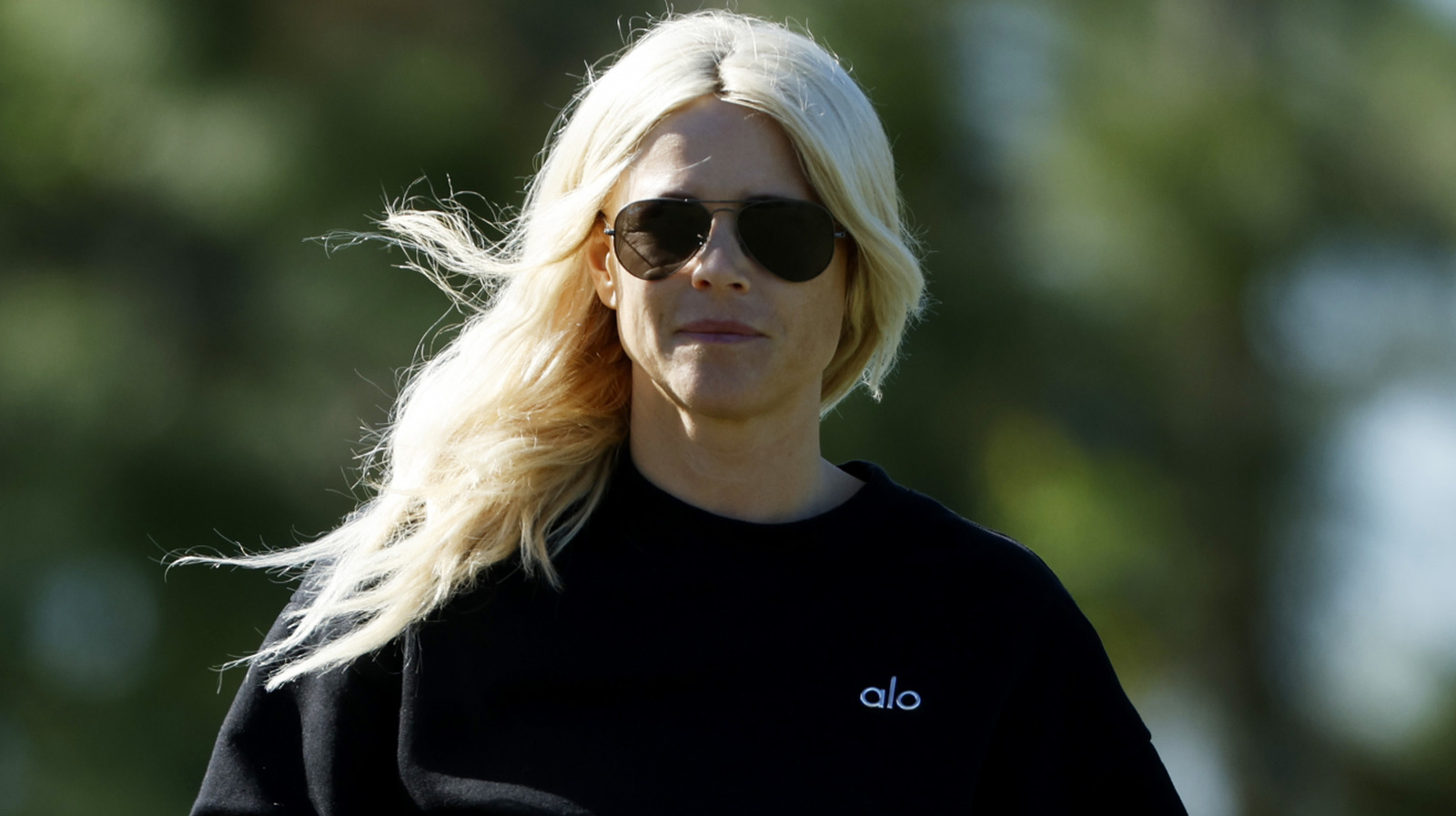 艾琳諾德格倫 (Elin Nordegren) 與喬丹卡梅倫 (Jordan Cameron) 的後老虎伍茲關係