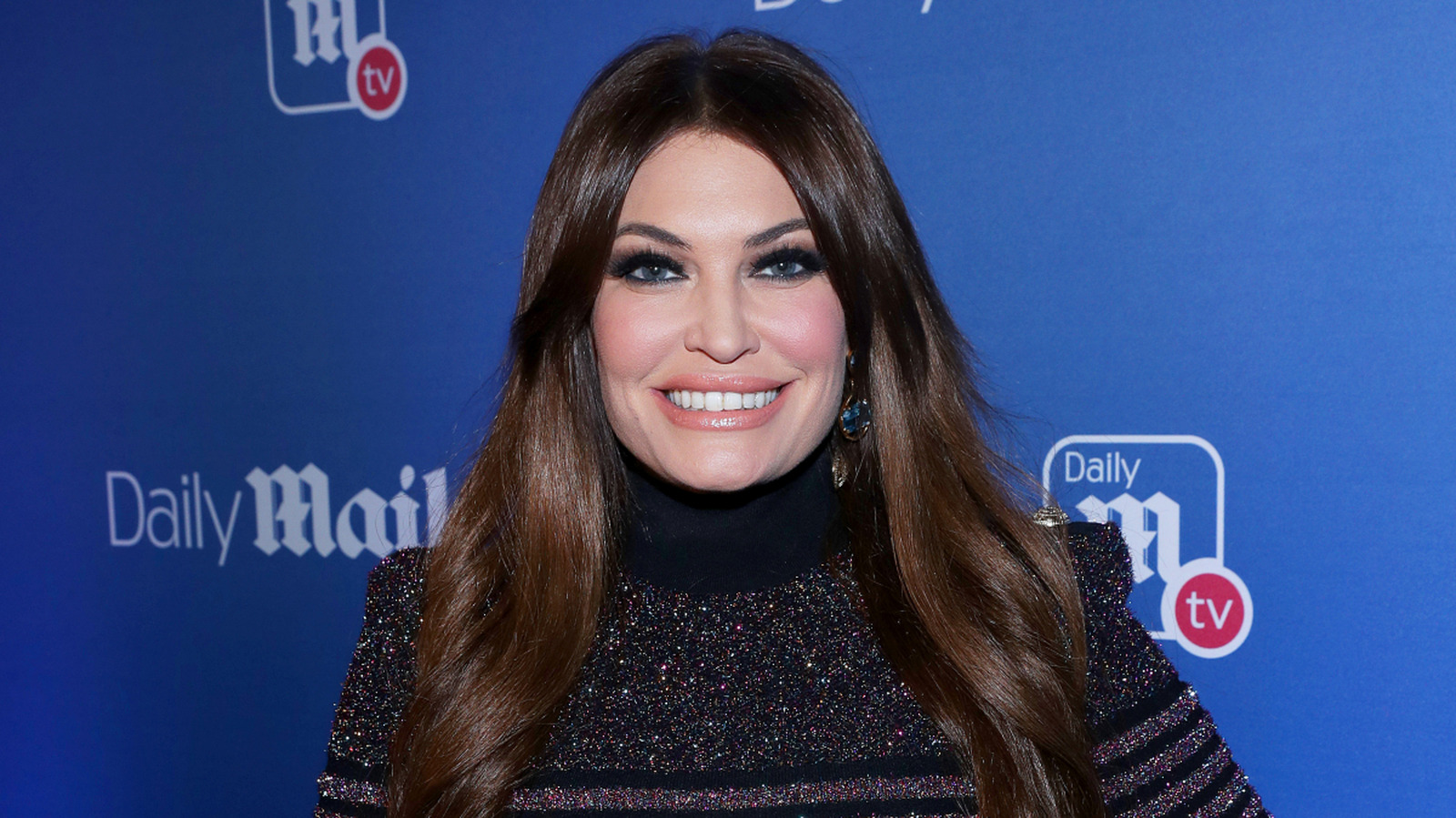 我們希望 Kimberly Guilfoyle 在 2025 年停止整容手術