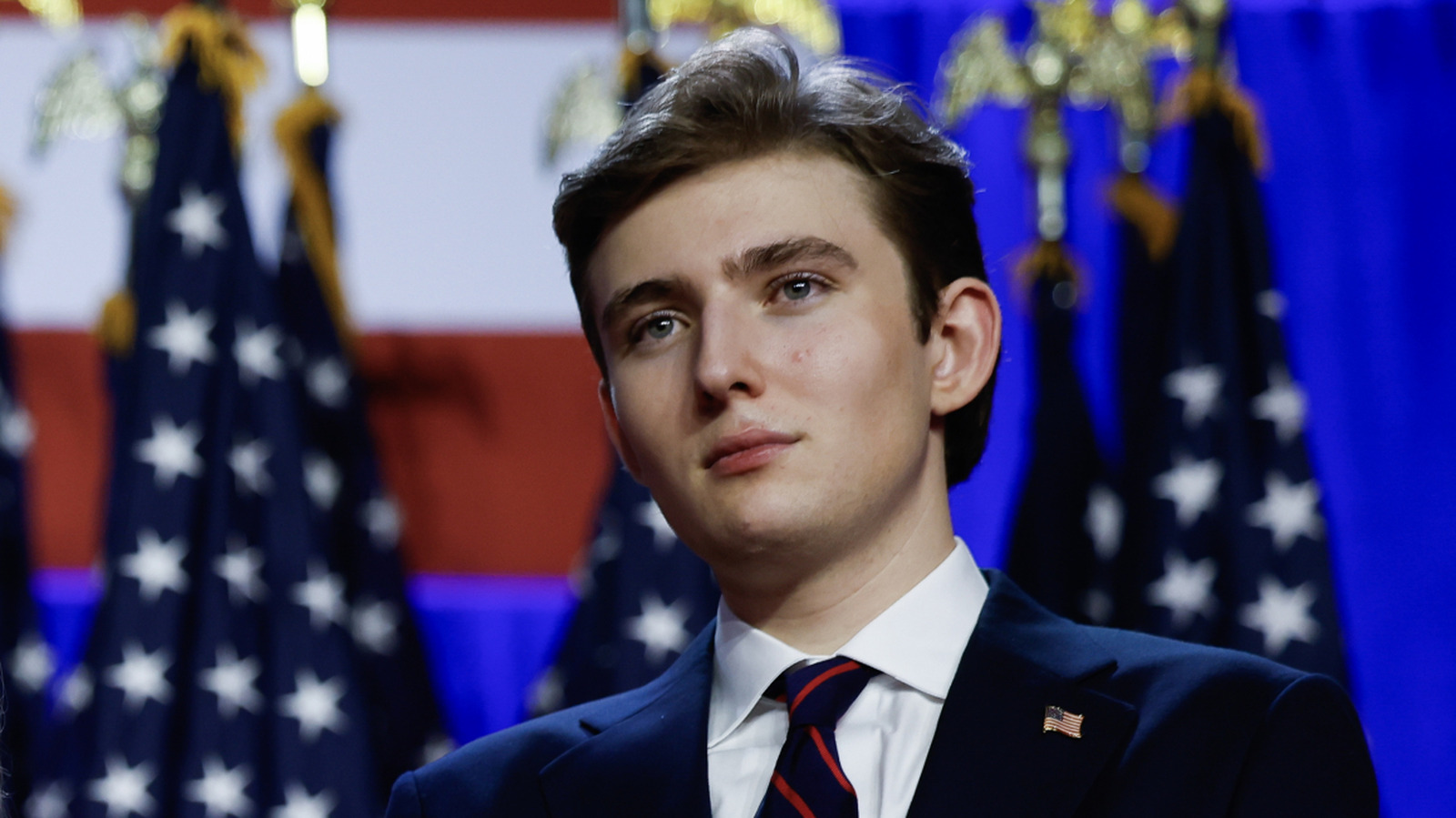 我們認為巴倫川普 (Barron Trump) 在 2025 年應該會流行的時尚男士髮型