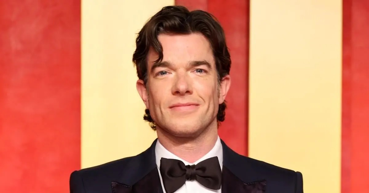 “每個人都與約翰·穆萊尼（John Mulaney）一起生活”的書籍和第一集的音樂偶像