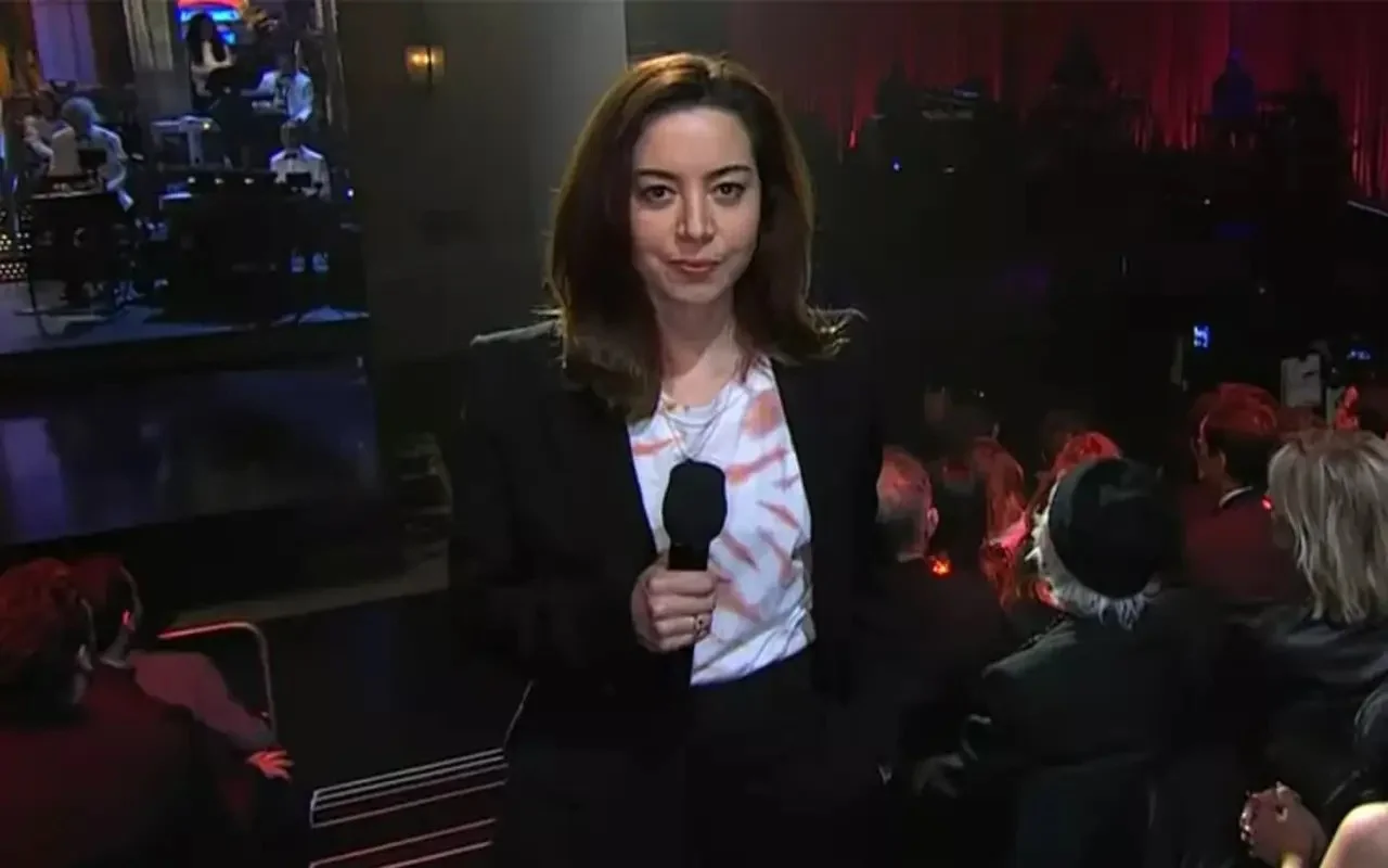 奧布里廣場（Aubrey Plaza