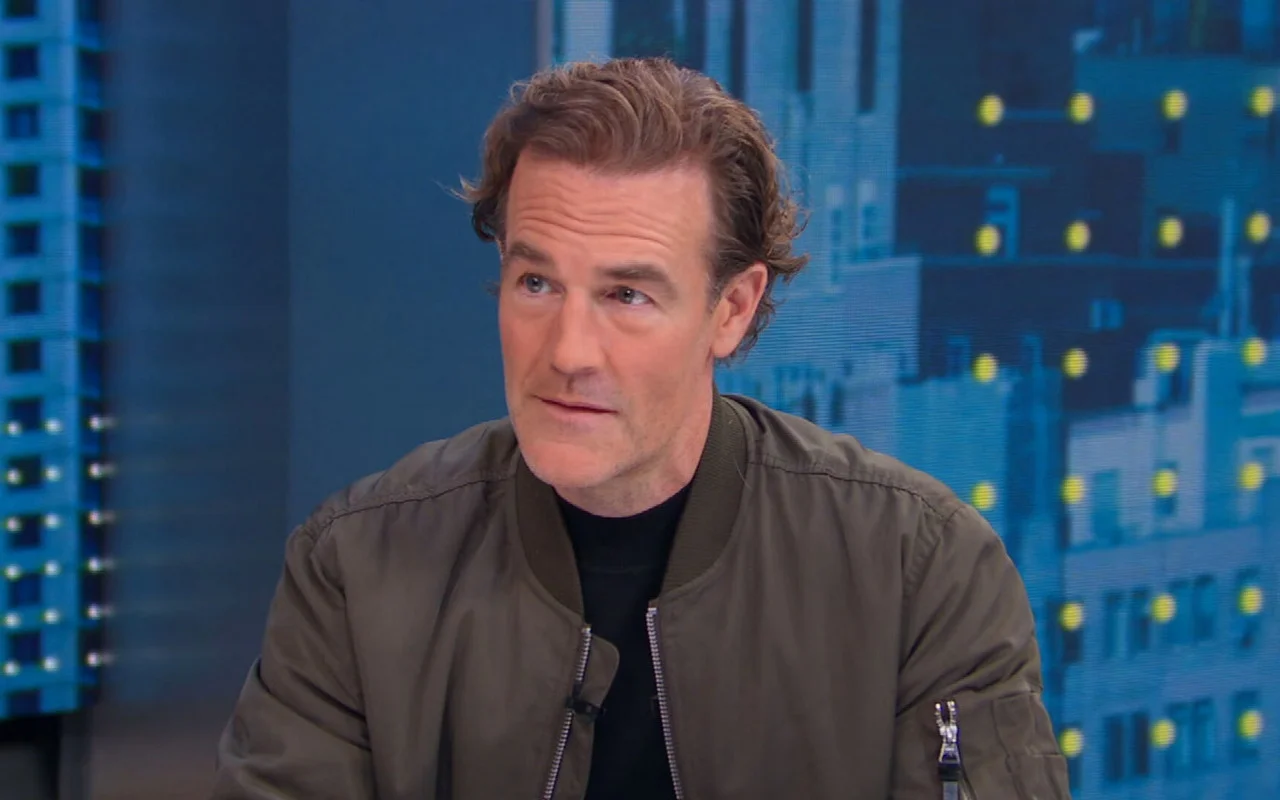 詹姆斯·範·貝克（James van der Beek