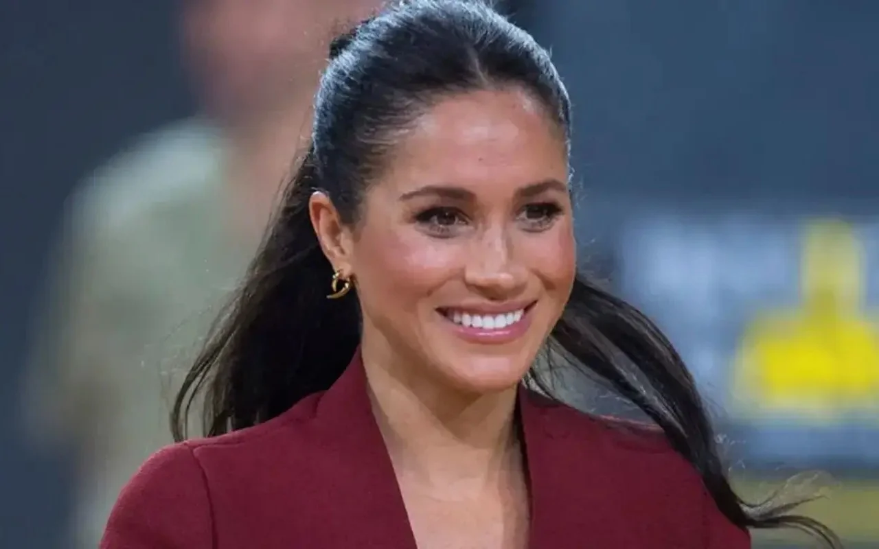 阿奇王子和莉莉貝特王子在新照片中有紅頭髮與梅根·馬克爾（Meghan Markle）