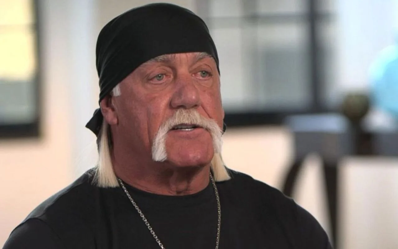 綠巨人霍根（Hulk Hogan）拒絕與布魯克·霍根（Brooke Hogan）的丈夫史蒂芬·奧爾克斯（Steven Oleksy）交談多年