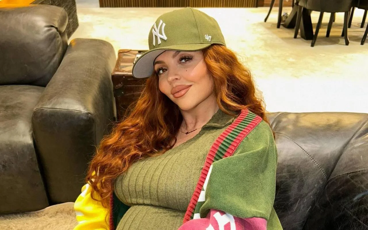 Little Mix的Jesy Nelson分享了手術後雙胞胎嬰兒的更新