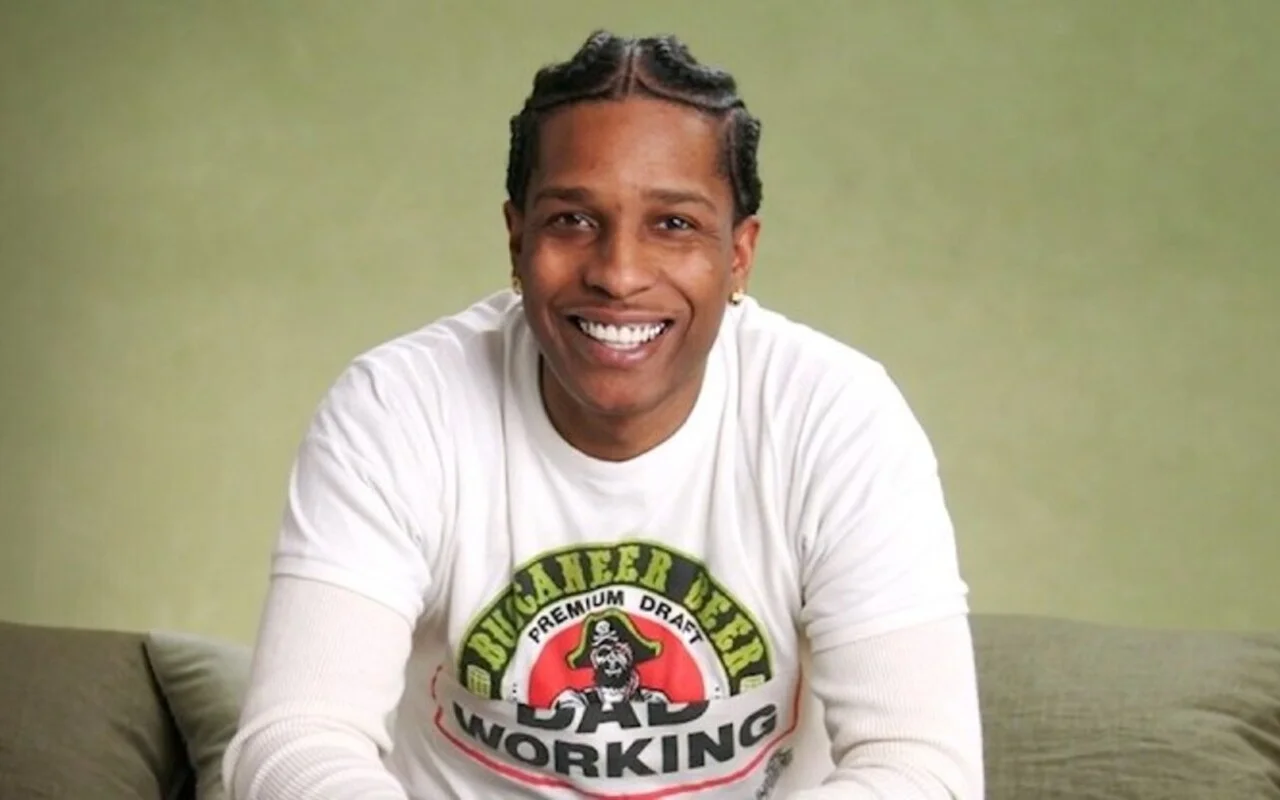 A $ AP Rocky說“很抱歉”在大都會晚會上“跳過”女球迷