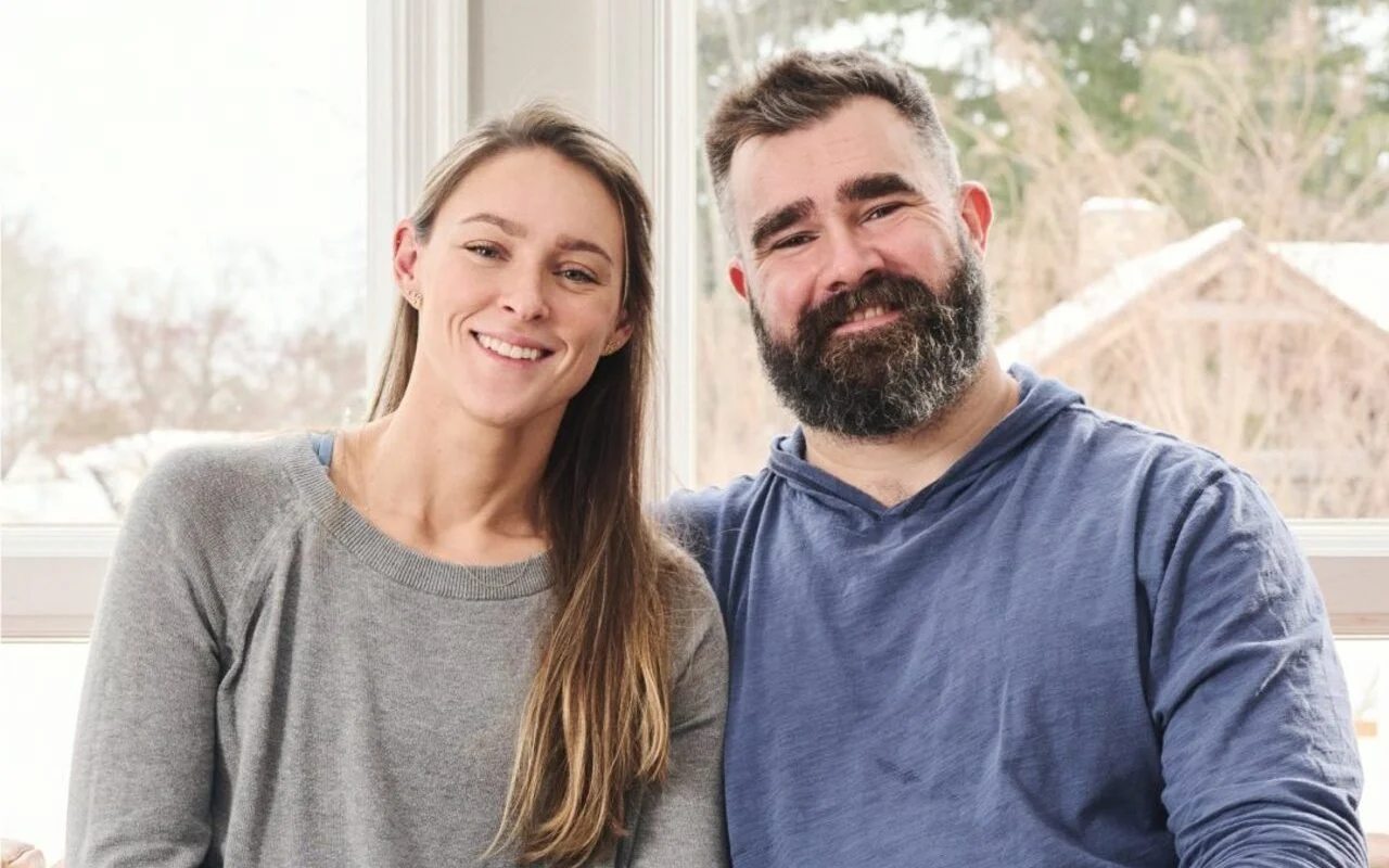 凱莉·凱爾斯（Kylie Kelce）對丈夫傑森·凱爾斯（Jason Kelce