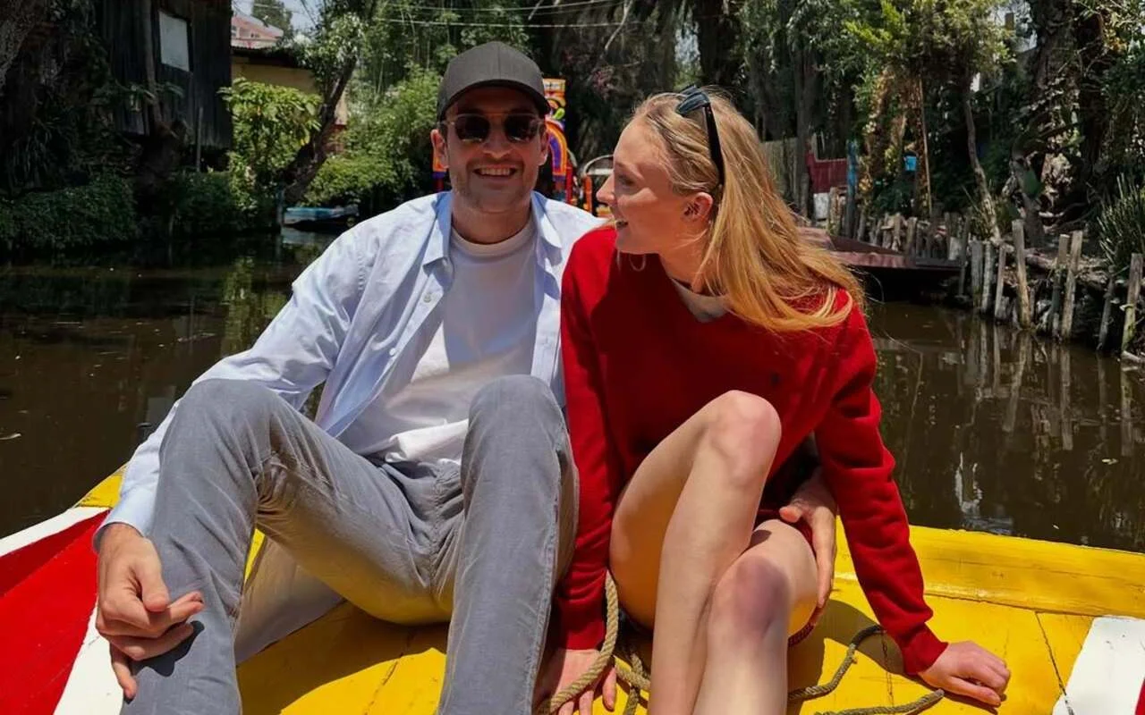 Sophie Turner Sparks與男友Peregrine Pearson分手謠言