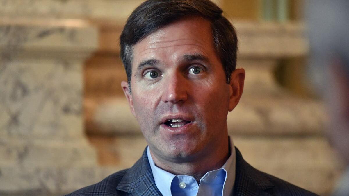 身為肯塔基州州長，安迪貝希爾 (Andy Beshear) 的淨資產可能超過 500 萬美元